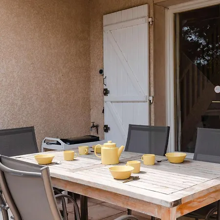 T3 Mezzanine Avec Piscine, Terrasse Et Parking Prive, 5 Min De La - - Fr-1-409-37 * Narbonne-Plage